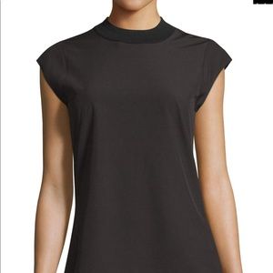 Mock neck short sleeve top with amazing darting